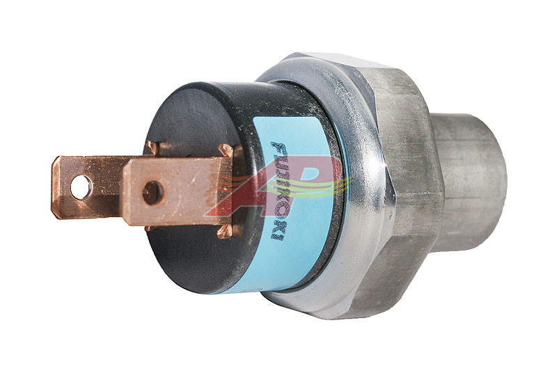 Binary Pressure Switch, M10 x 1.25, John Deere 2201032 Air